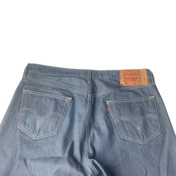 LEVI'S Original 501 Button Fly Mid-Wash Jeans - Picture 4 of 13